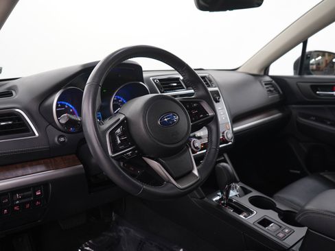 Used 2018 Subaru Outback 2.5i Limited AWD/4WD image 26