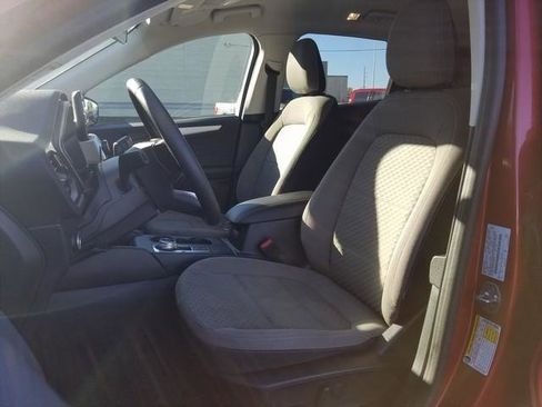 Used 2022 Ford Escape SE w/ Convenience Package image 13