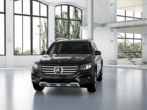 New 2025 Mercedes-Benz GLB 250 image 93
