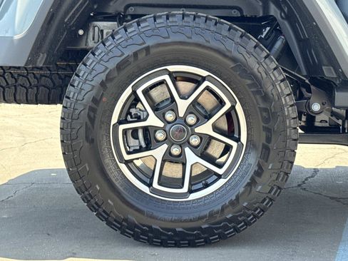 New 2026 Jeep Gladiator Rubicon w/ Steel Power Dome Hood Package image 35