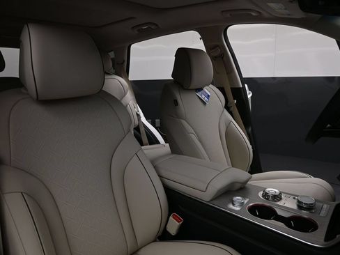 New 2026 Genesis GV80 2.5T Prestige AWD/4WD image 13