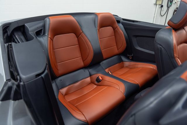 Used 2025 Ford Mustang Premium RWD image 23