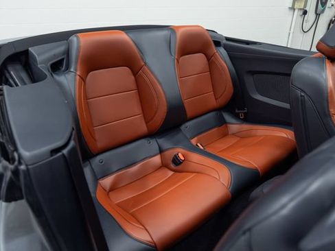 Used 2025 Ford Mustang Premium RWD image 23