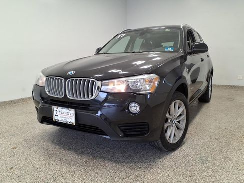 Used 2017 BMW X3 xDrive28i image 1