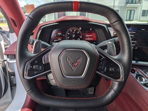 Used 2022 Chevrolet Corvette Stingray Premium Cpe w/ Z51 Performance Package RWD image 31