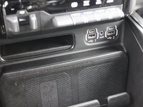 Used 2021 RAM 2500 Laramie AWD/4WD image 9