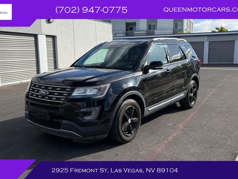 Used 2016 Ford Explorer XLT w/ Equipment Group 202A FWD image 1