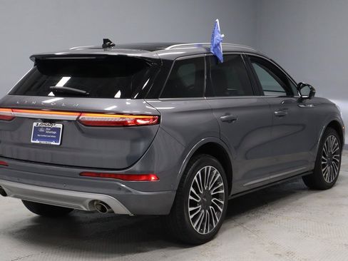 Used 2021 Lincoln Corsair Reserve w/ Equipment Group 201A image 11