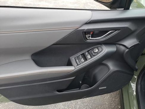 Used 2025 Subaru Crosstrek 2.5i Limited image 11