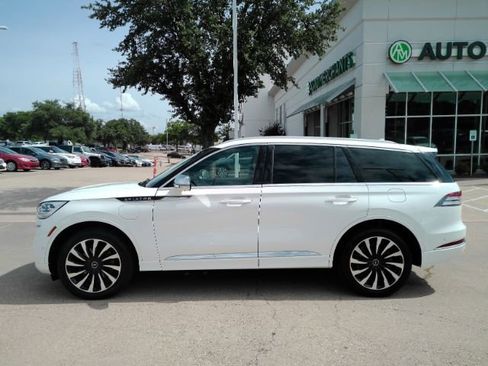 Used 2022 Lincoln Aviator Black Label Grand Touring w/ Class IV Trailer Tow Package AWD/4WD image 14