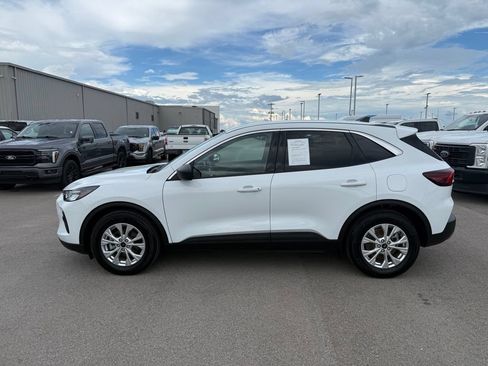 Used 2023 Ford Escape Active w/ Cold Weather Package FWD image 38