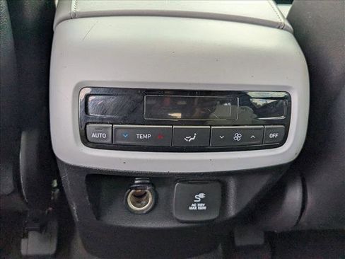 Used 2021 Hyundai Palisade SEL w/ Convenience Package image 16