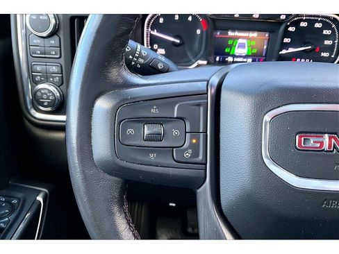 Used 2022 GMC Sierra 3500 AT4 image 12