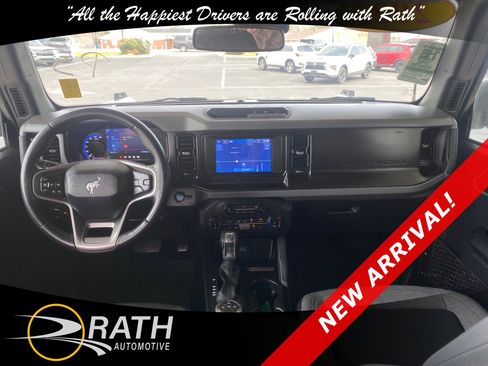 Used 2022 Ford Bronco Big Bend image 16