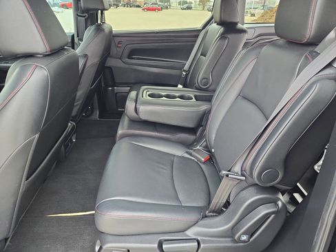Used 2024 Honda Odyssey Sport image 27
