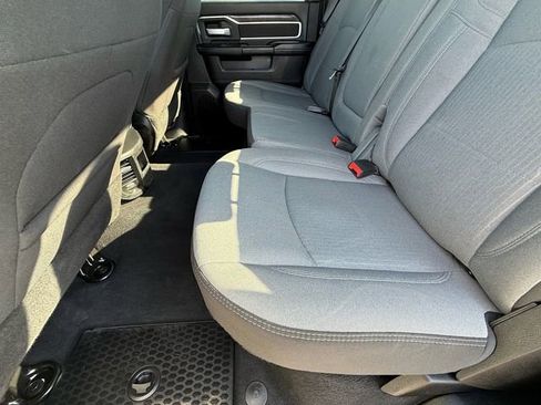 Used 2024 RAM 2500 Big Horn AWD/4WD image 11