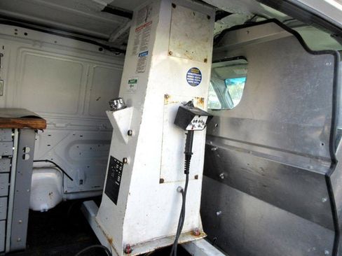 Used 2011 Ford E-350 and Econoline 350 Super Duty w/ PWR Group image 9