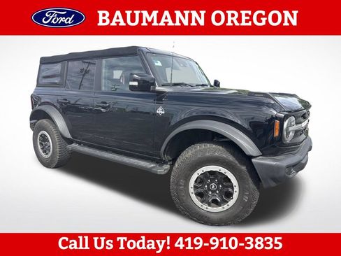 Used 2022 Ford Bronco Outer Banks w/ Sasquatch Package AWD/4WD image 1