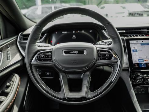 New 2025 Jeep Grand Cherokee Overland w/ Adv Protech Group III image 30