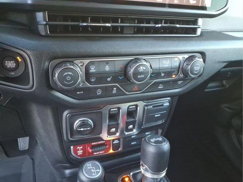 New 2026 Jeep Wrangler Sport AWD/4WD image 21