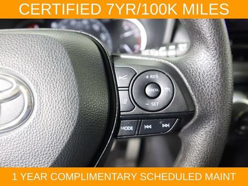 Used 2024 Toyota RAV4 XLE AWD/4WD image 24