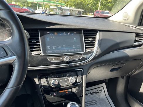 Used 2018 Buick Encore Sport Touring AWD/4WD image 23