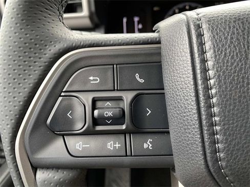 New 2025 Toyota 4Runner SR5 image 13