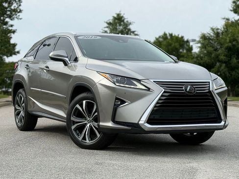 Used 2019 Lexus RX 350 FWD w/ Navigation Package image 2