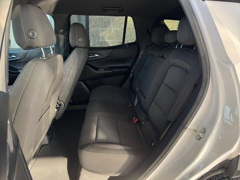 Used 2025 Chevrolet Equinox LT FWD image 22