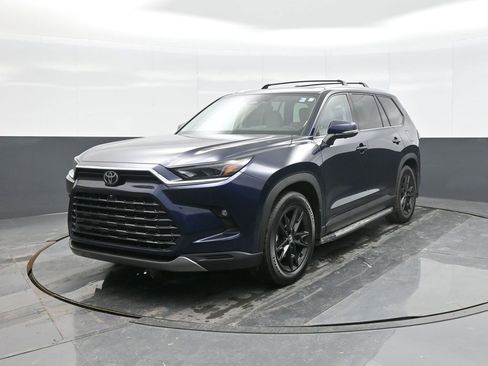 Certified 2026 Toyota Grand Highlander Limited image 3