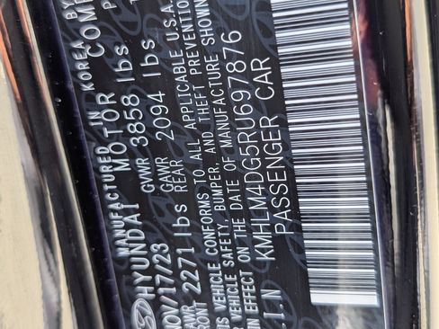 Used 2024 Hyundai Elantra SEL FWD image 22