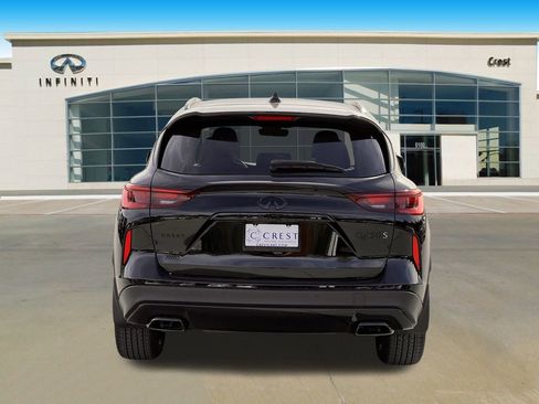 New 2025 INFINITI QX50 Sport image 4