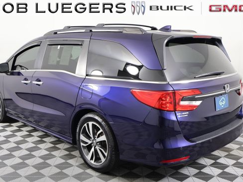 Used 2023 Honda Odyssey Touring image 4