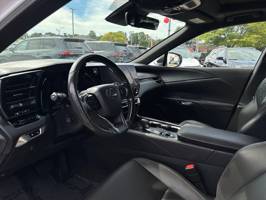 Used 2025 Lexus RX 350h AWD/4WD image 15