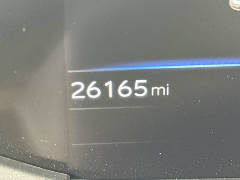 Used 2023 Toyota Prius LE FWD image 34