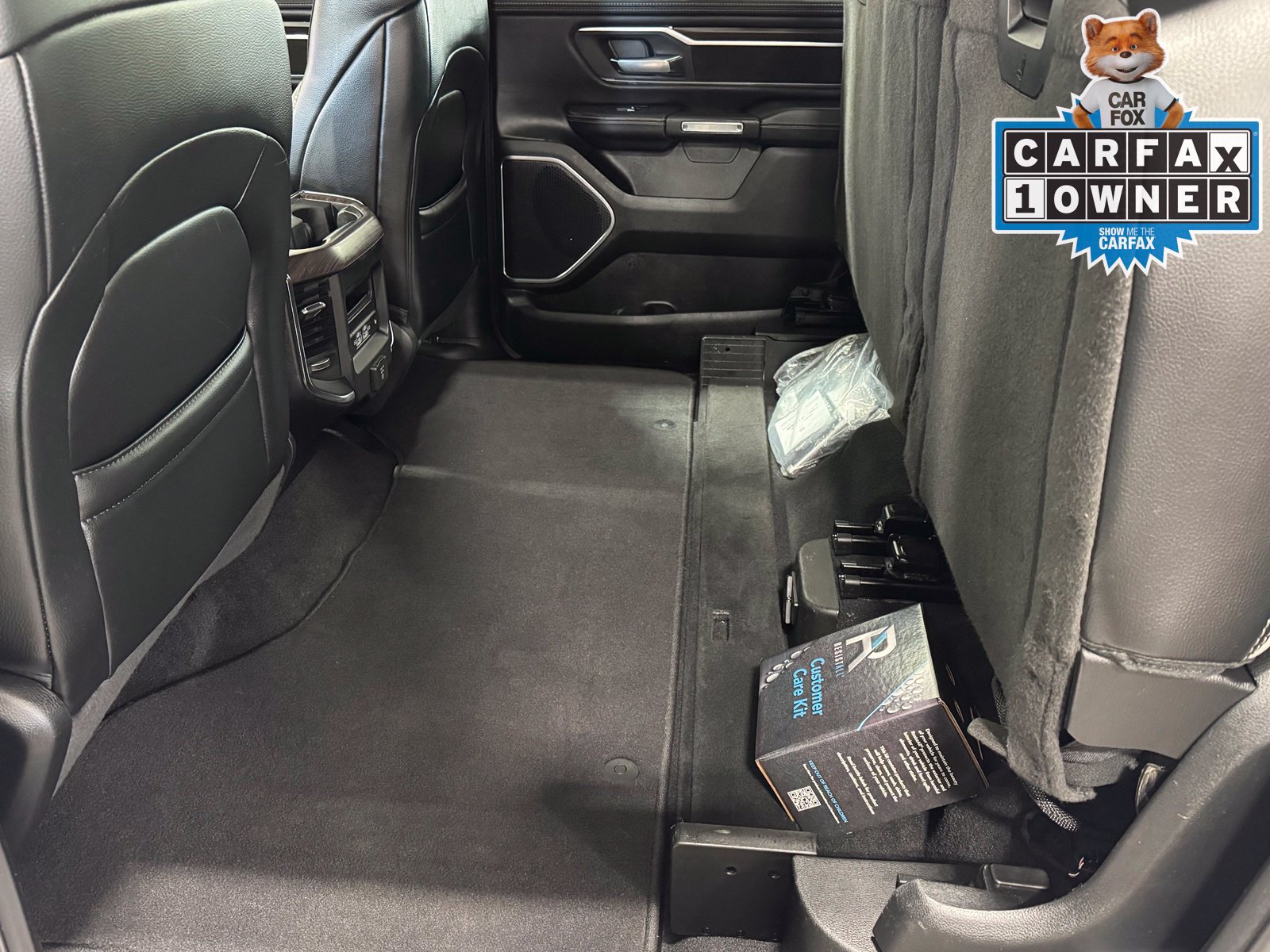 Used 2025 RAM 1500 Laramie AWD/4WD image 37