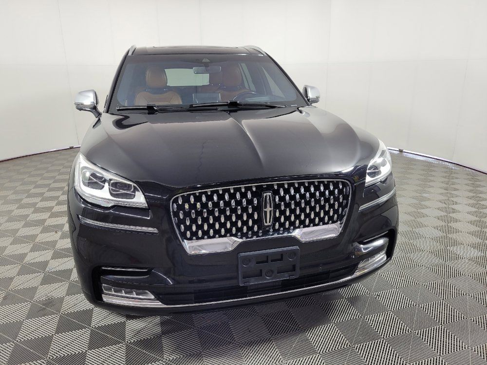 Used 2020 Lincoln Aviator Black Label w/ Class IV Trailer Tow Package AWD/4WD image 14