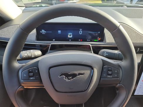 New 2025 Ford Mustang Mach-E Premium image 27