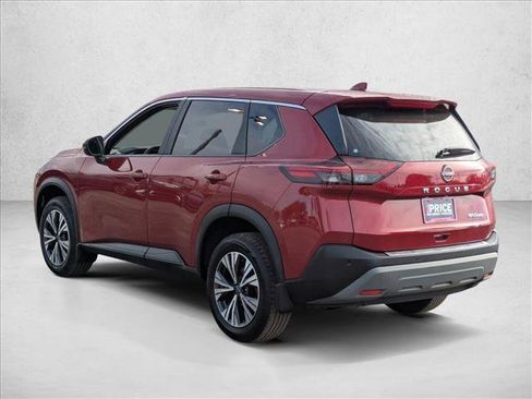 Used 2022 Nissan Rogue SV image 8