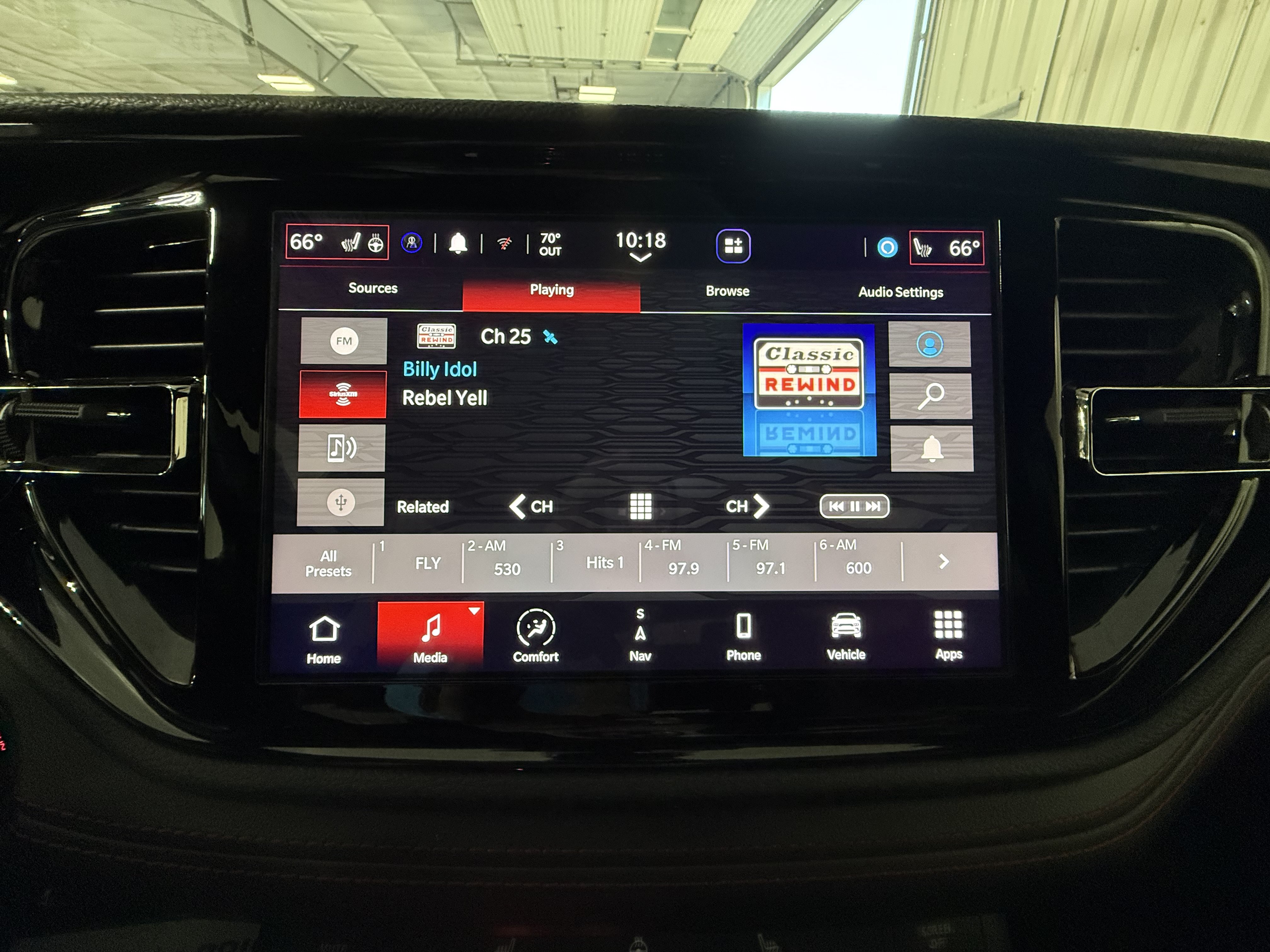 Used 2025 Dodge Durango R/T w/ Blacktop Package AWD/4WD image 27