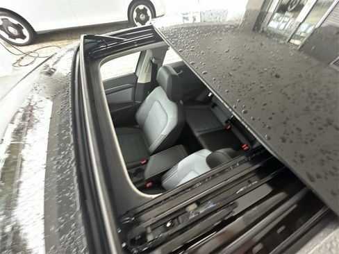 New 2026 Volkswagen Jetta SE image 35