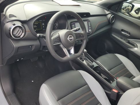 Certified 2024 Nissan Kicks SR w/ SR Premium Package image 20