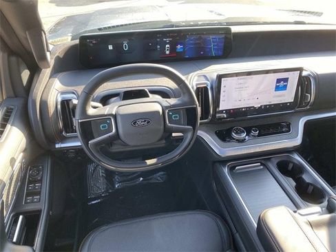 New 2025 Ford Expedition Tremor image 32