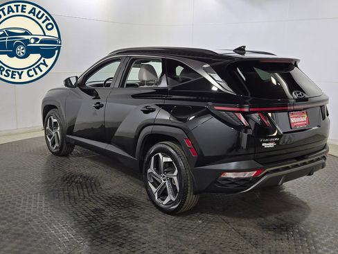 Used 2023 Hyundai Tucson Limited AWD/4WD image 5