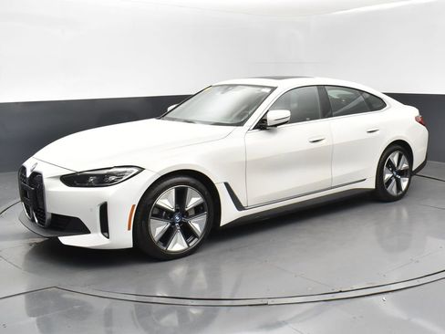 Used 2022 BMW i4 eDrive40 w/ Premium Package image 1