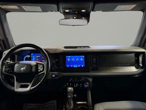 Used 2023 Ford Bronco Big Bend image 14