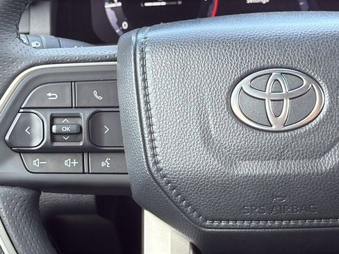 New 2026 Toyota 4Runner TRD Off-Road Premium AWD/4WD image 22