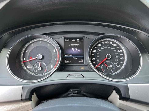 Used 2019 Volkswagen Atlas SE w/ Towing Package image 8