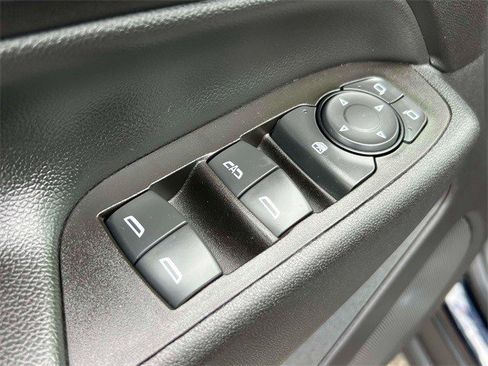 Certified 2020 Chevrolet Equinox LT image 19