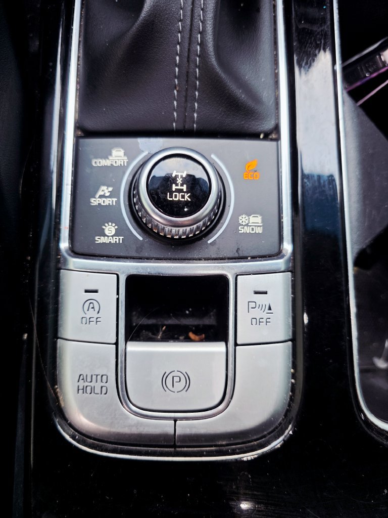 Used 2022 Kia Telluride S AWD/4WD image 35
